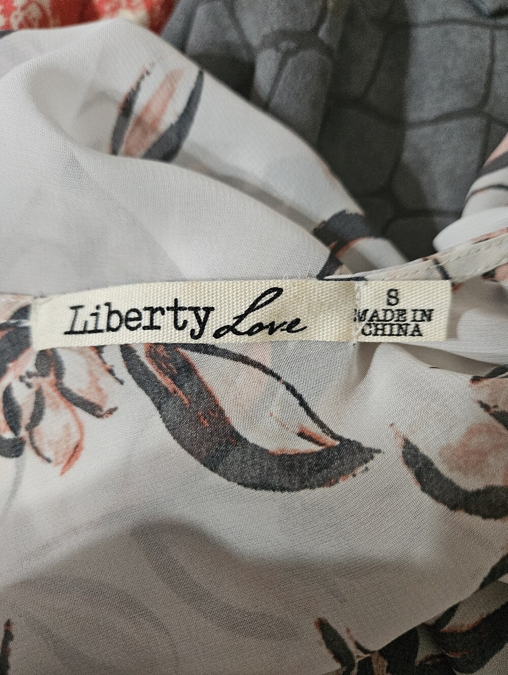 Liberty Love Floral Kimono Large - Picture 4 of 4